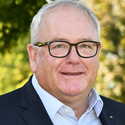 Jon-Fadri Huder